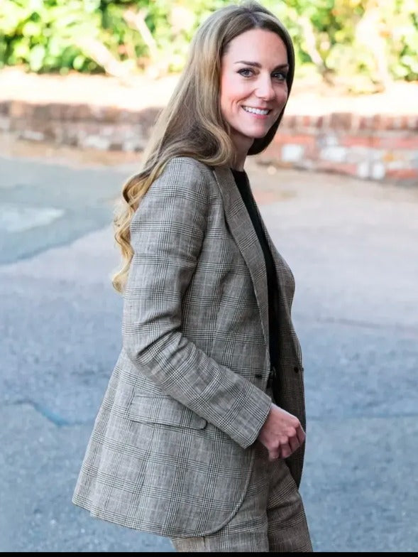 Custom classy Outfit
