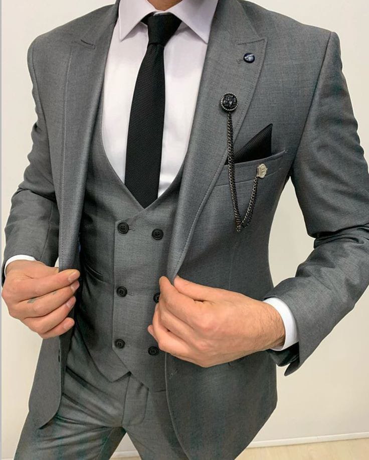 custom business outfit
